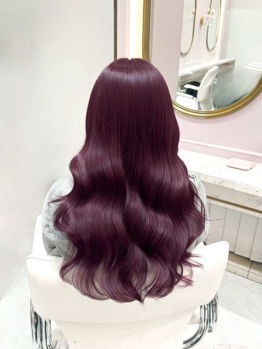 ロング ヘアカラー トリートメント shu ラベンダー/ピンクのヘアスタイル