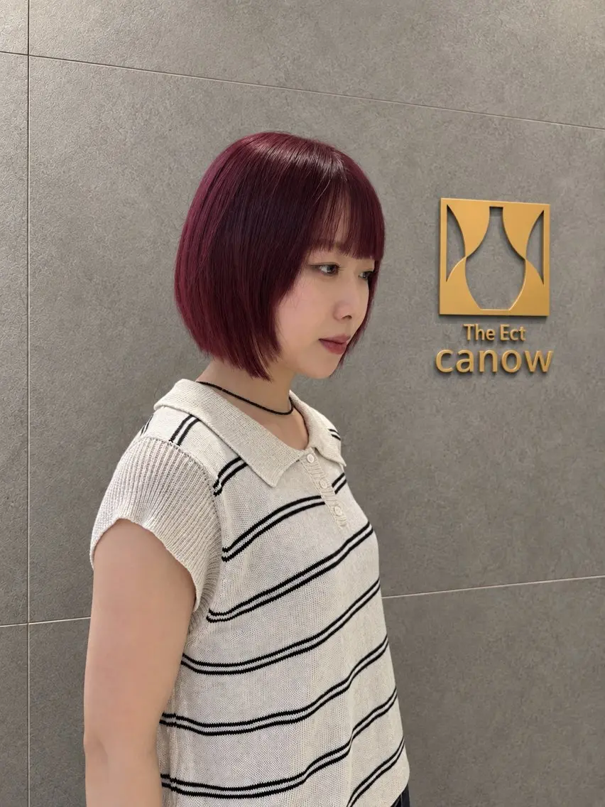 ショート ヘアカラー 中野 光瑠のヘアスタイル