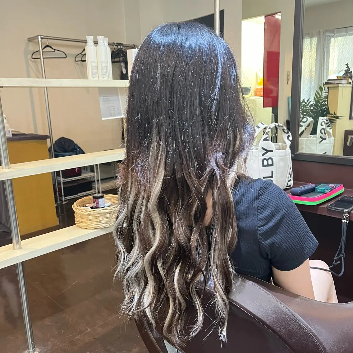 ロング カラー 編み込みエクステ ブラウンカラー ハイライトカラー エクステ ハイライト ヘアカラー エクステ 編み込みエクステ/ ハイトーン りょすけのヘアスタイル