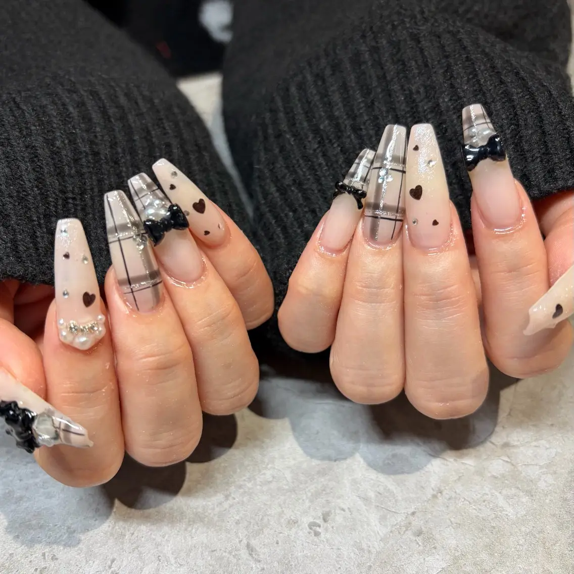 ネイル アートネイル スカルプネイル ネイルチップ ハンドネイル IROHA NAIL 横山佳那のネイルデザイン