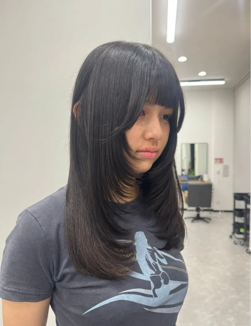 ロング ロングレイヤー レイヤーカット ロング 𝘀𝗮𝗲 ⑅*/ 艶髪/ショートボブのヘアスタイル