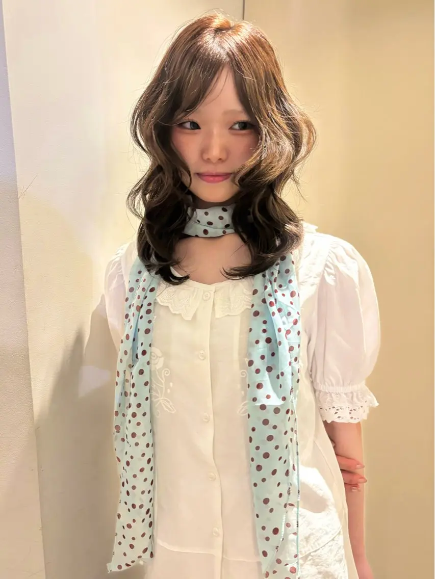 ミディアム カラー ベージュカラー ブリーチ ブラウンカラー 透明感カラー ダブルカラー ヘアカラー rinka/ボブ ベージュ 暖色のヘアスタイル