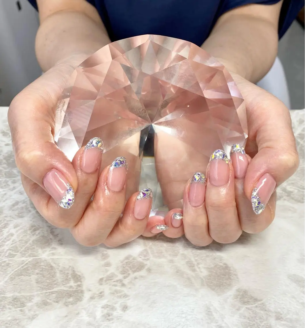 ネイル フレンチネイル ガラスフレンチ ハンドネイル ゆぴねいる yupinailのネイルデザイン