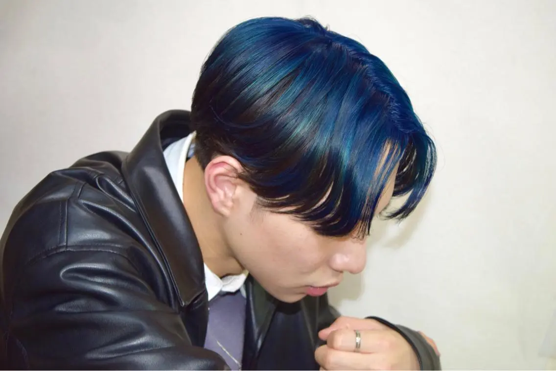 ショート カラー パーマ ヘアアレンジ メンズ キッズ ネイル マツエク・マツパ アイブロウ センターパート メンズ韓国風 韓国風マツエク 韓国風ヘア 韓国ネイル カット ヘアカラー メンズカット✂️ パーマ寺西優真のヘアスタイル
