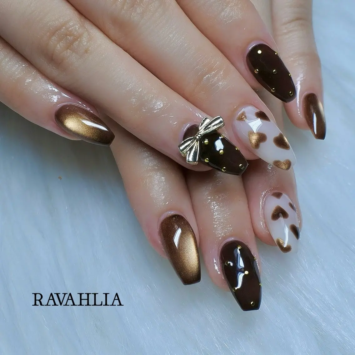 ネイル ハンドネイル nail room RAVAHLIAのネイルデザイン