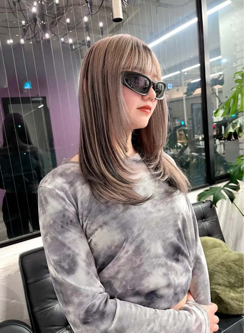ロング カラー ブリーチ ケアブリーチ ハイトーンカラー TOTA 唯一無二カラーのヘアスタイル