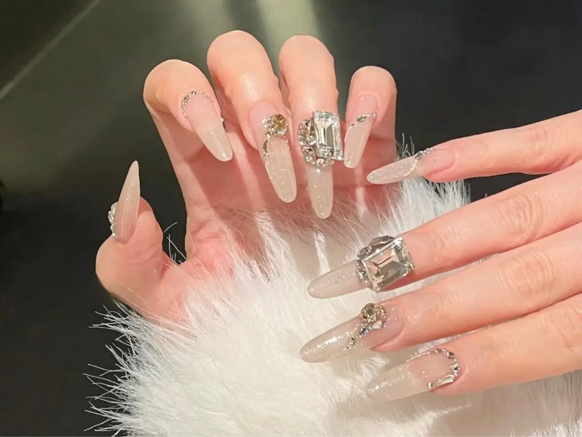 ネイル ハンドネイル Tinicoo Yuki ❄️のネイルデザイン
