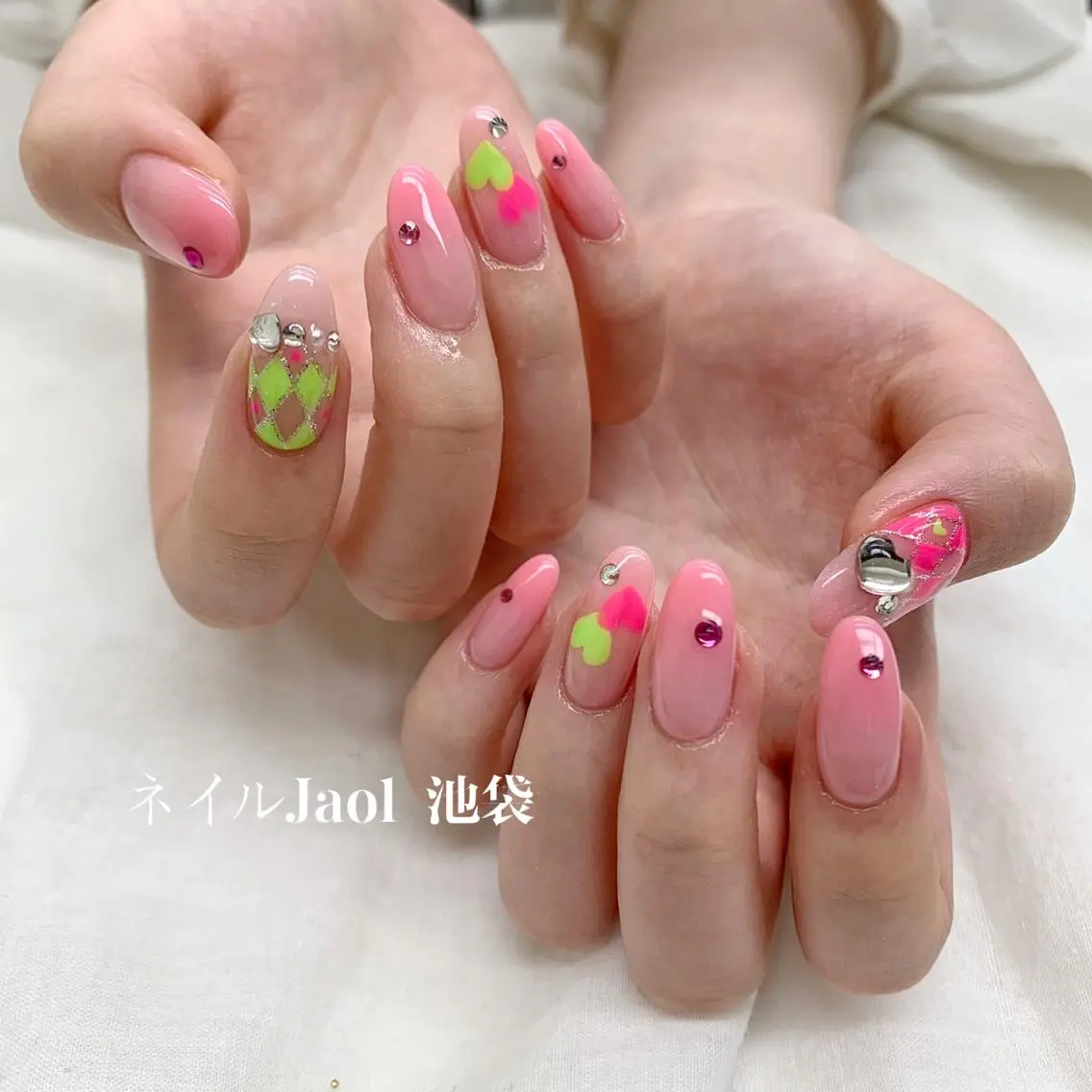 セミロング ネイルJaol 池袋のネイルデザイン