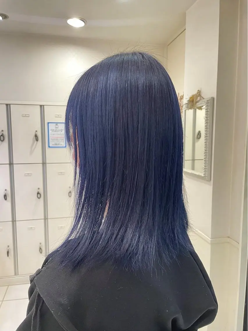 ミディアム カラー 深井 しほりのヘアスタイル
