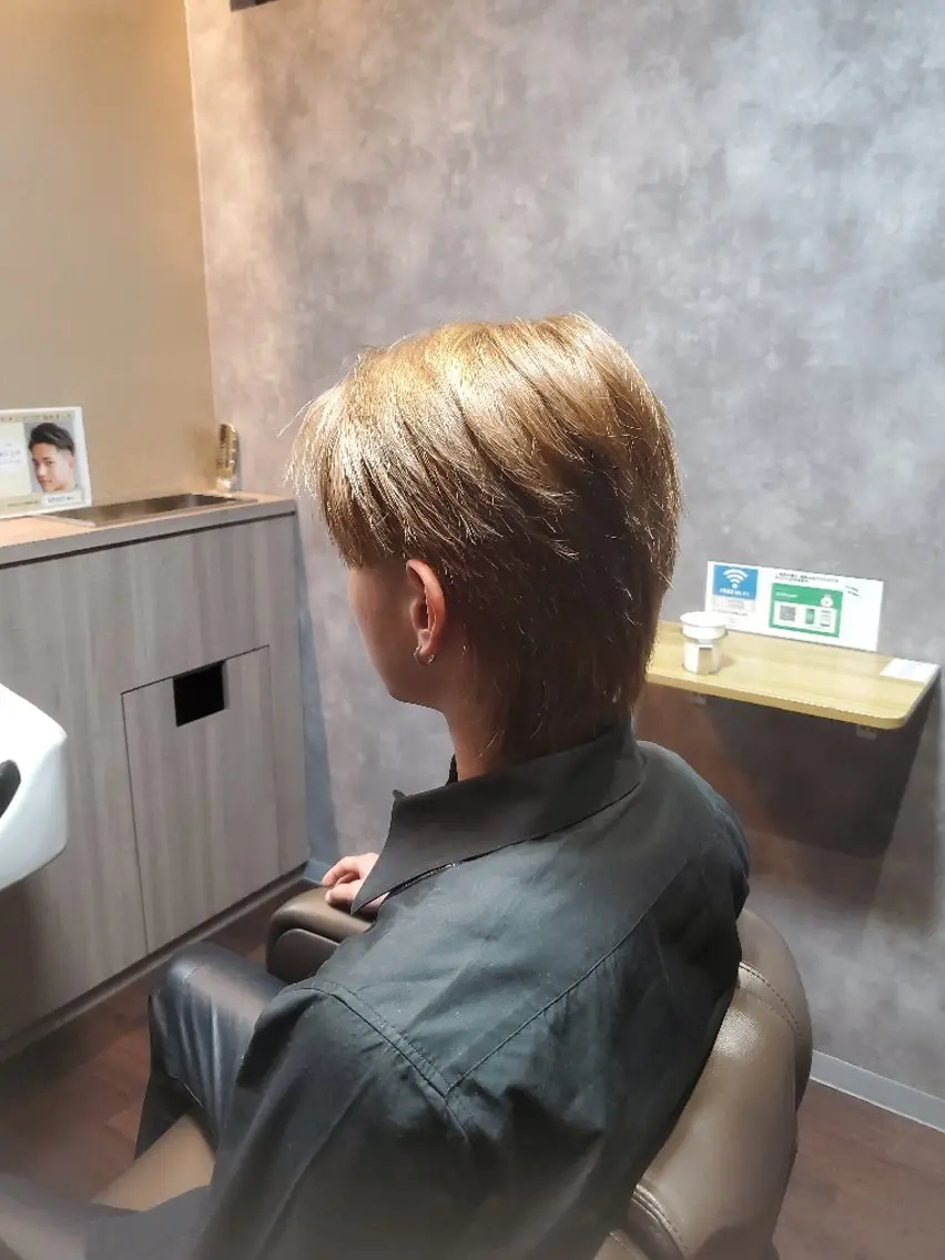 カット+カラー+シャンプー+眉カットの写真