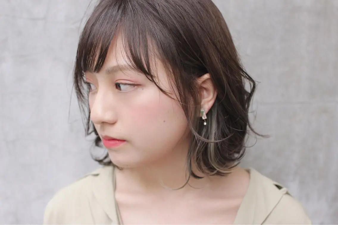 ショート カラー ヘアアレンジ カット ヘアカラー トリートメント トレンドヘア🩶 艶髪🩶yoshiのヘアスタイル