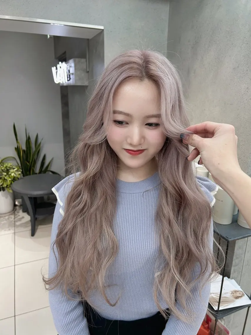 ロング ボブ/ ミディアムKOUGAのヘアスタイル