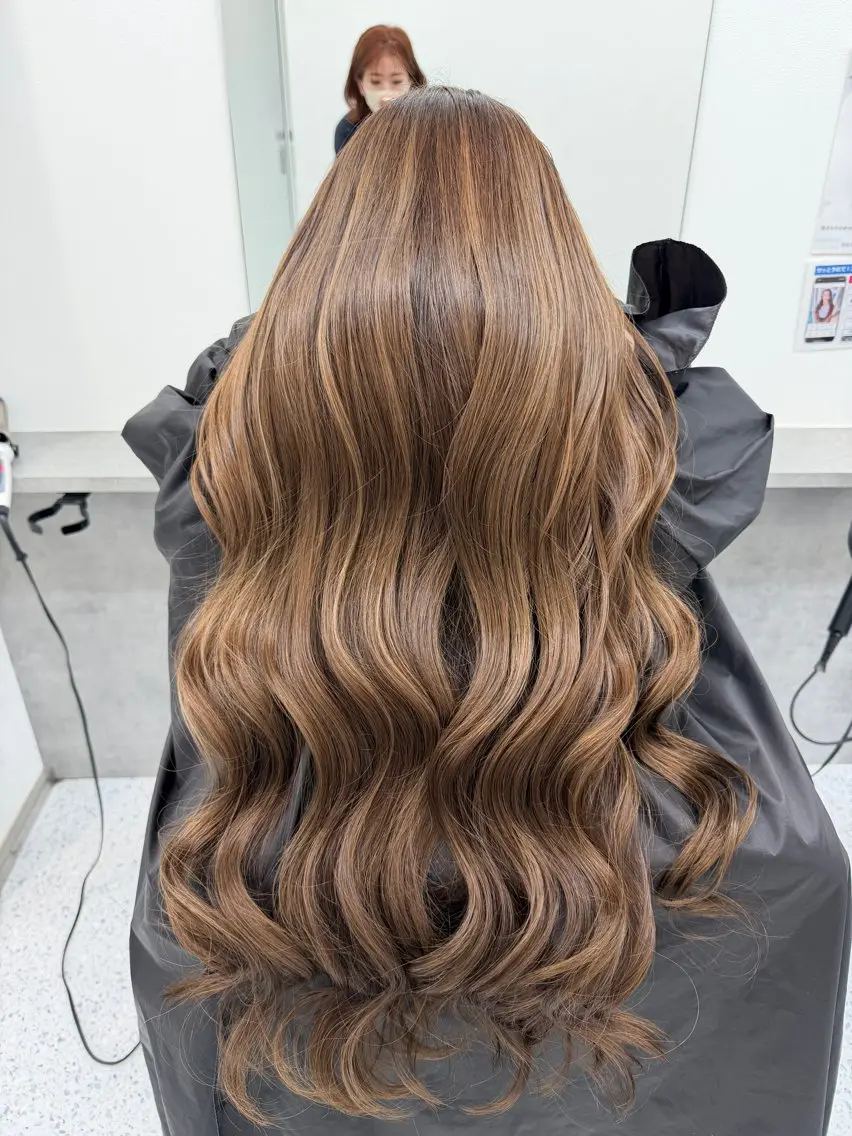 【イメチェンに👑】ハイライト➕2stepトリートメント🩵の写真
