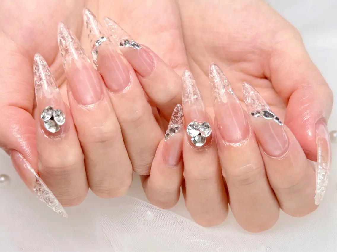 ネイル ハンドネイル Natsumi 🦊  Nailのネイルデザイン