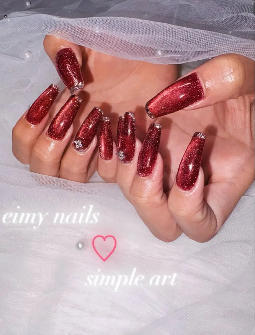 ネイル フラッシュネイル フラッシュマグ フレンチネイル ガラスフレンチ マグネットネイル ハンドネイル eimy nails♡のネイルデザイン