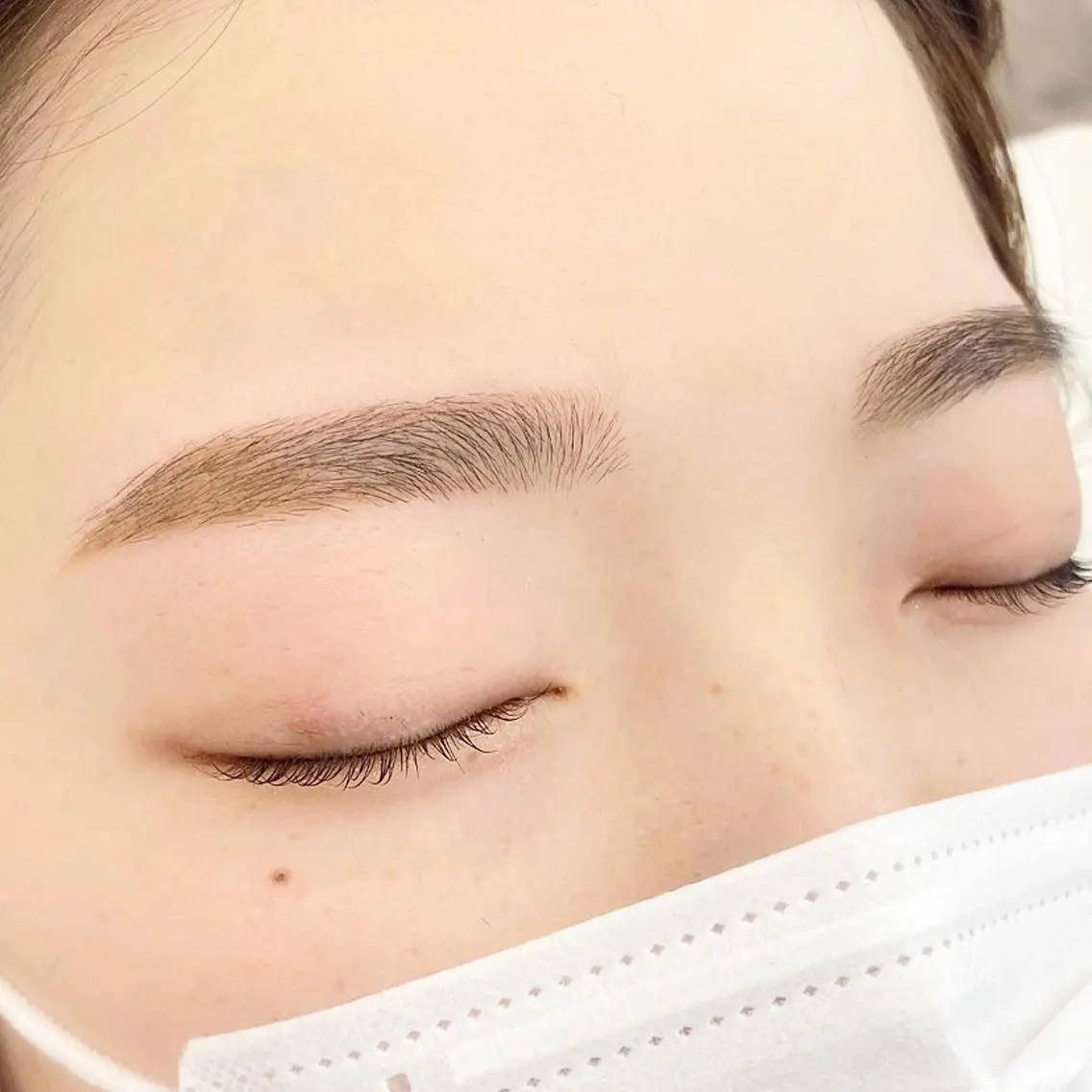 WHITE EYE 🦋松島の眉毛・アイブロウイメージ