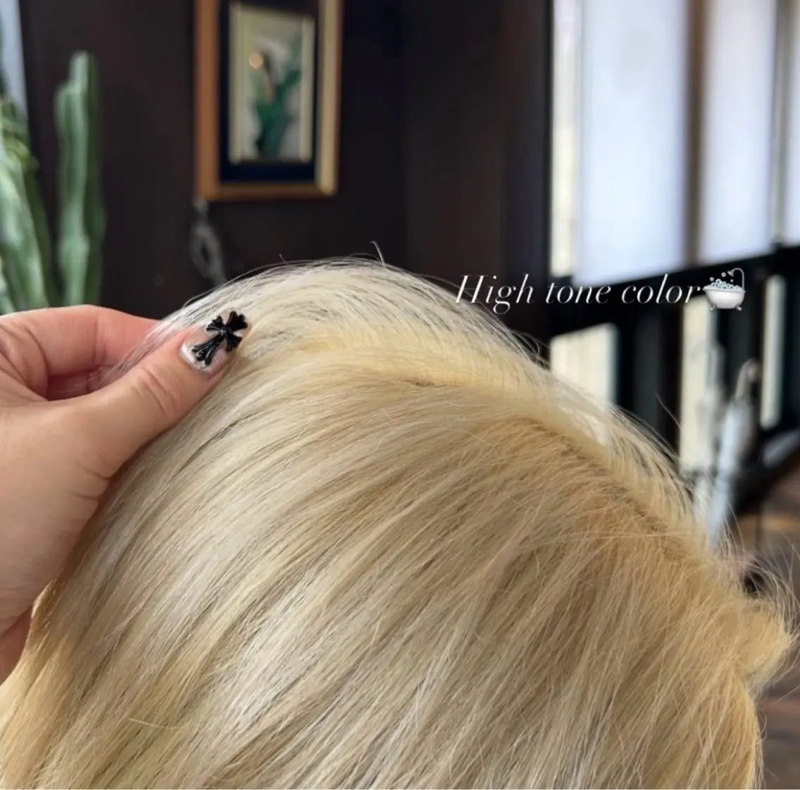 ショート カラー ヘアアレンジ ヘアカラー トリートメント 李奈🌼レイヤー/ 透明感カラーブリーチのヘアスタイル