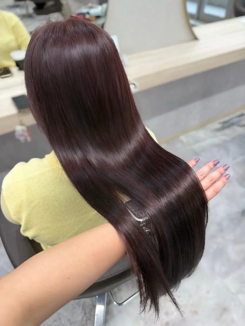 ロング カラー ブリーチ ダブルカラー ブリーチなしカラー レッドカラー ヘアカラー ブリーチ/ハイトーン /渋沢/みなのヘアスタイル