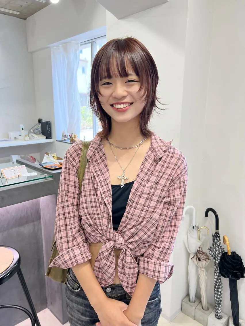 ミディアム カラー ボブレイヤー ベージュカラー ブリーチ ダブルカラー グレージュ カット ヘアカラー トリートメント SOLUA 岐阜のヘアスタイル