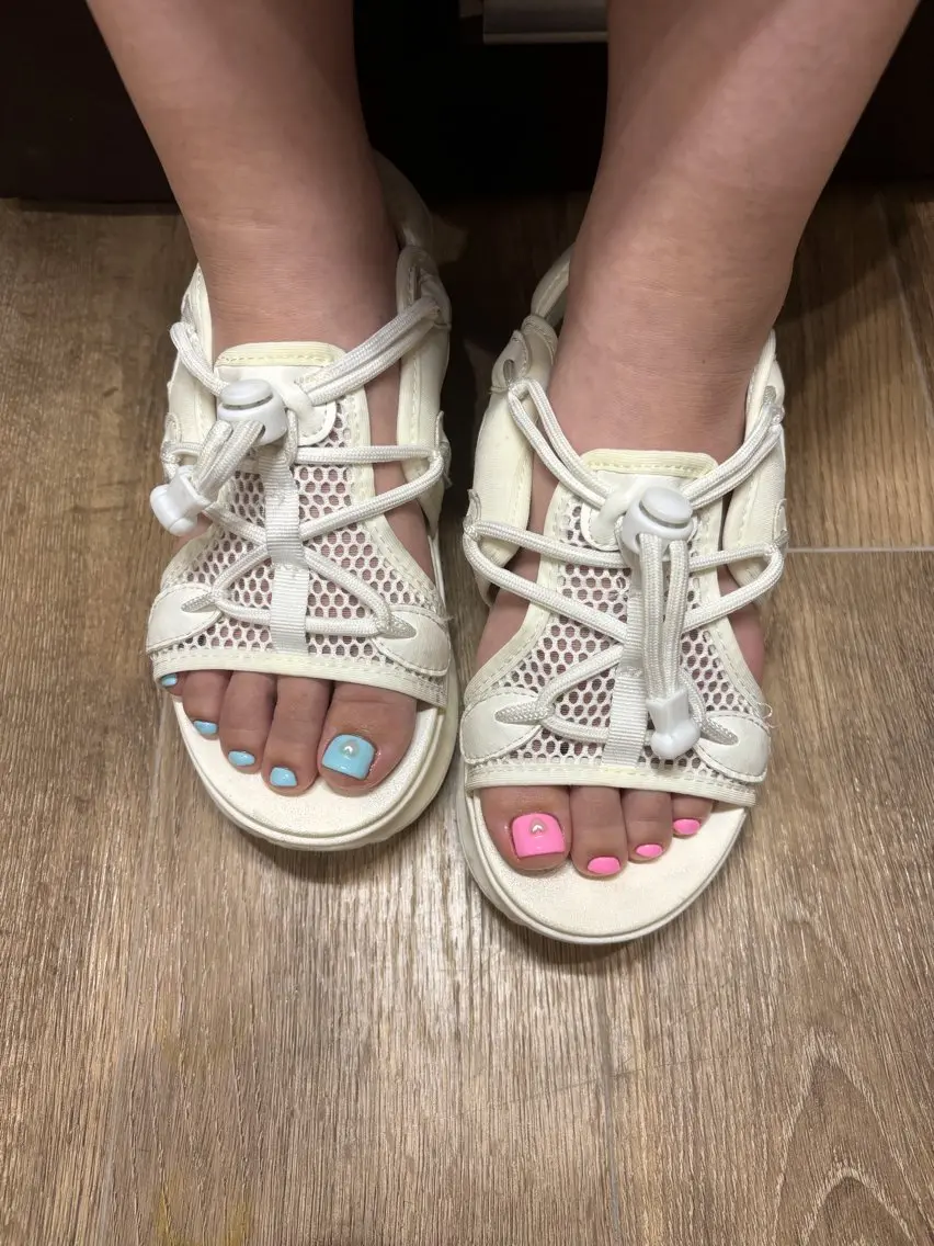 ネイル ストーンネイル ハンドネイル LICO 一宮ネイリストのネイルデザイン