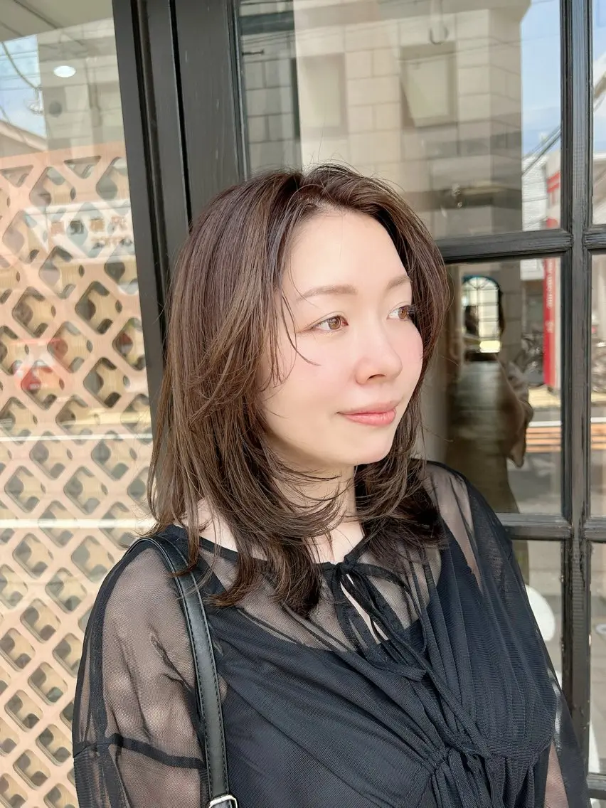 ミディアム カラー 透明感カラー ハイライトカラー ハイライト レイヤーカット マンツーマン施術✂︎ machikaのヘアスタイル
