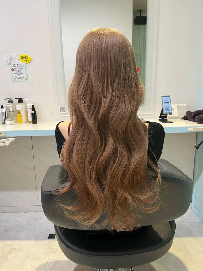 ロング カラー ヘアカラー トリートメント ブリーチカラー 🩵MIZUKIのヘアスタイル