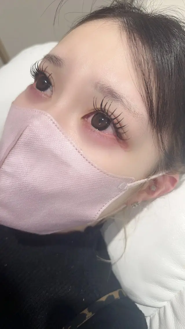 👀まつ毛エクステ140本✨️(フラットラッシュ)コーティング込¥7000の写真