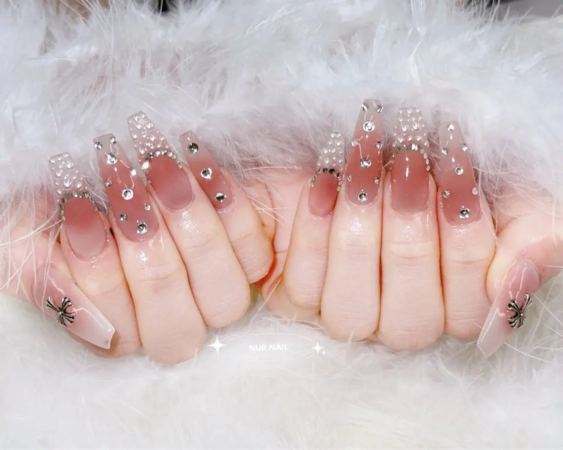ネイル ハンドネイル 🫧NUR NAIL✨のネイルデザイン
