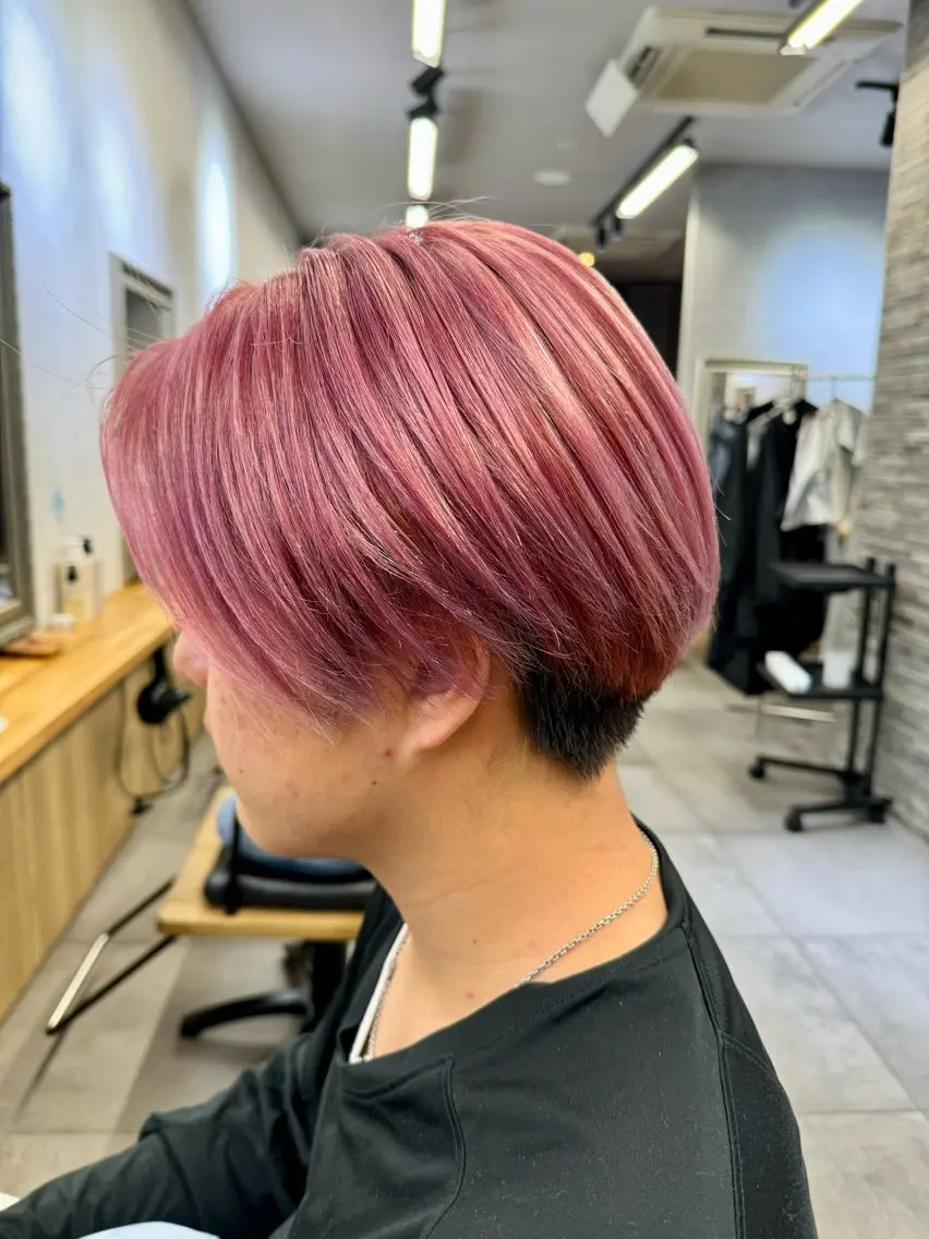 カラー メンズ カット ヘアカラー トリートメント 縮毛矯正/髪質改善 インナーカラーせいぎのヘアスタイル