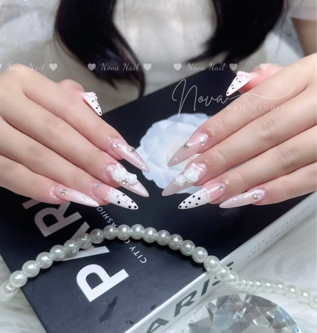 ネイル ハンドネイル ハンドケア Kitty Nail Novaのネイルデザイン