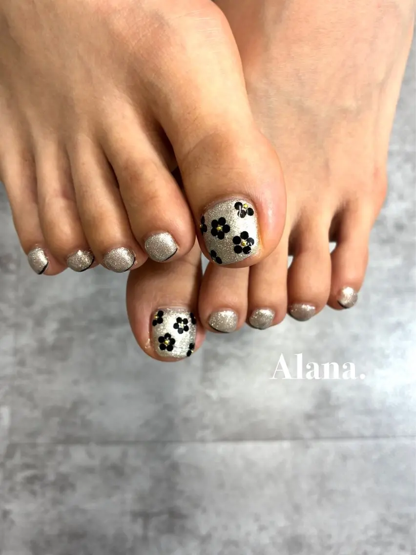 ネイル フットネイル --Alana.-- yukiのネイルデザイン