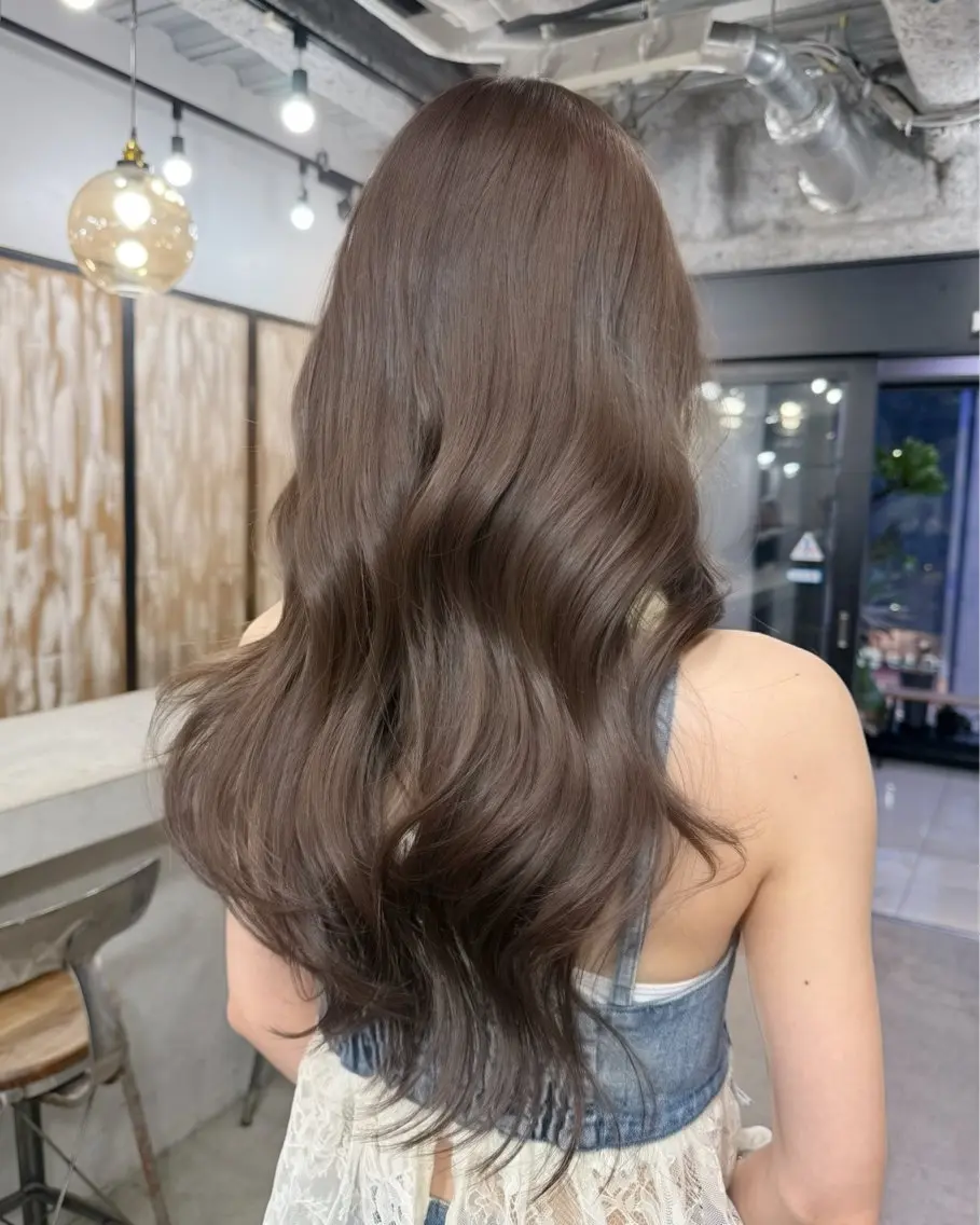 セミロング カラー ブラウンカラー ヘーゼル くびれヘア レイヤーカット カット ヘアカラー トリートメント ヘアセット 韓国ヘア🫧 KAZUTOのヘアスタイル