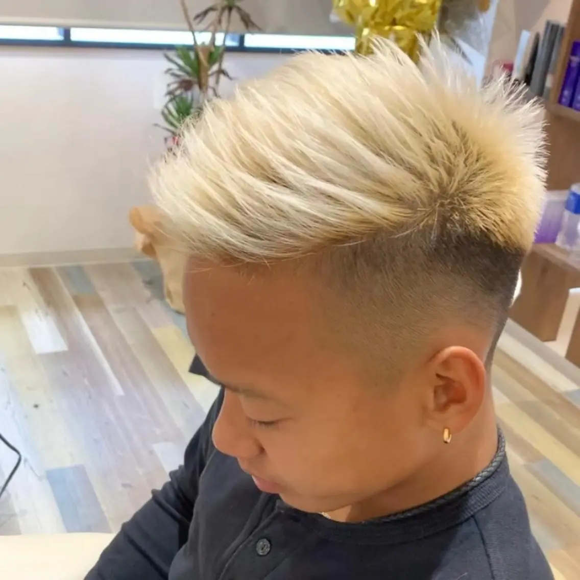 ショート メンズ 【男性専門】岩崎凌 ✂︎楽しい時間を!のヘアスタイル