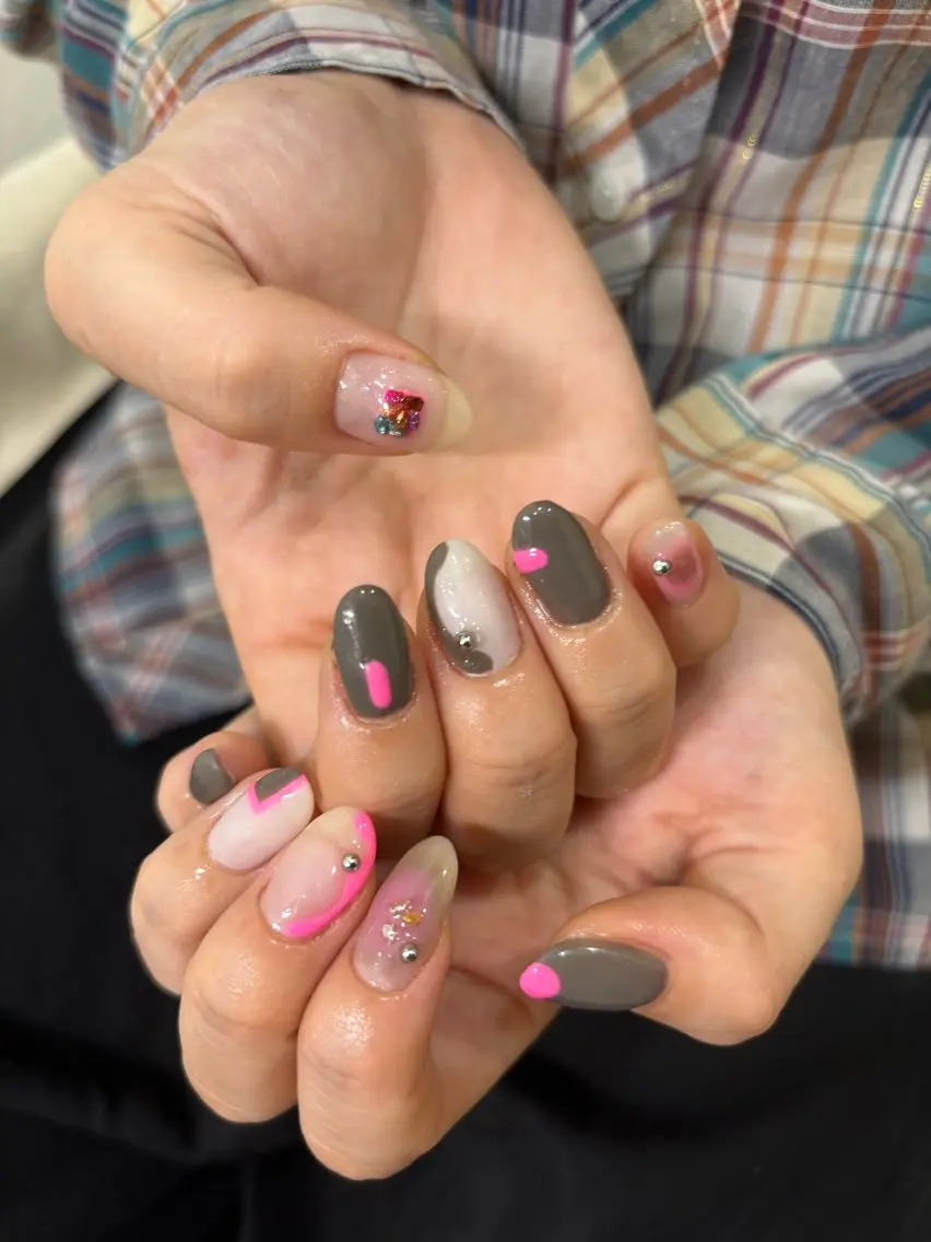ネイル アートネイル ピンク ハンドネイル THREE nail 長谷川のネイルデザイン