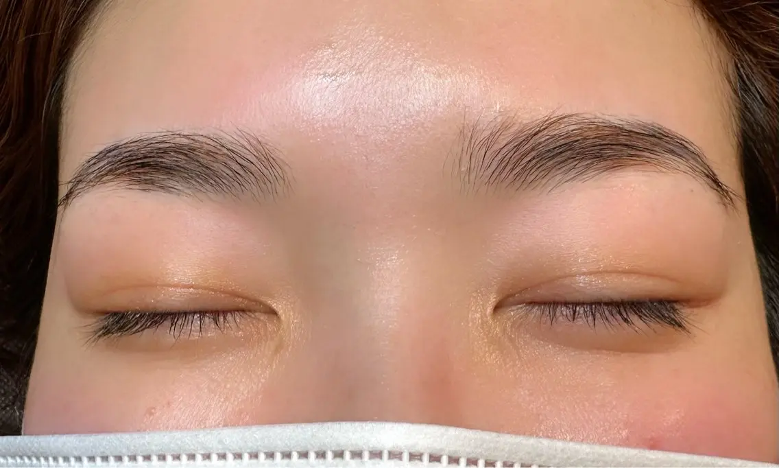アイブロウ メンズアイブロウ 千葉 美咲のネイルデザイン