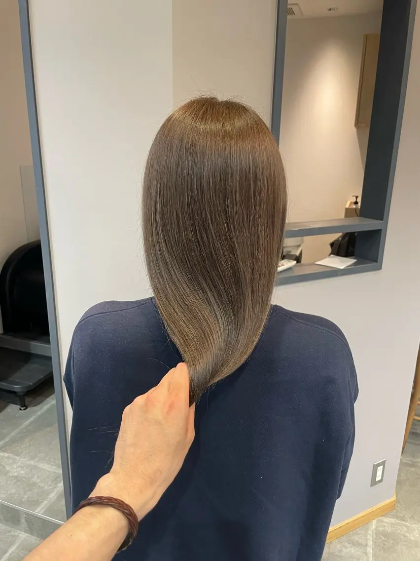 セミロング カラー カット ヘアカラー トリートメント 博多/髪質改善/レイ ヤー/縮毛矯正/れいのヘアスタイル