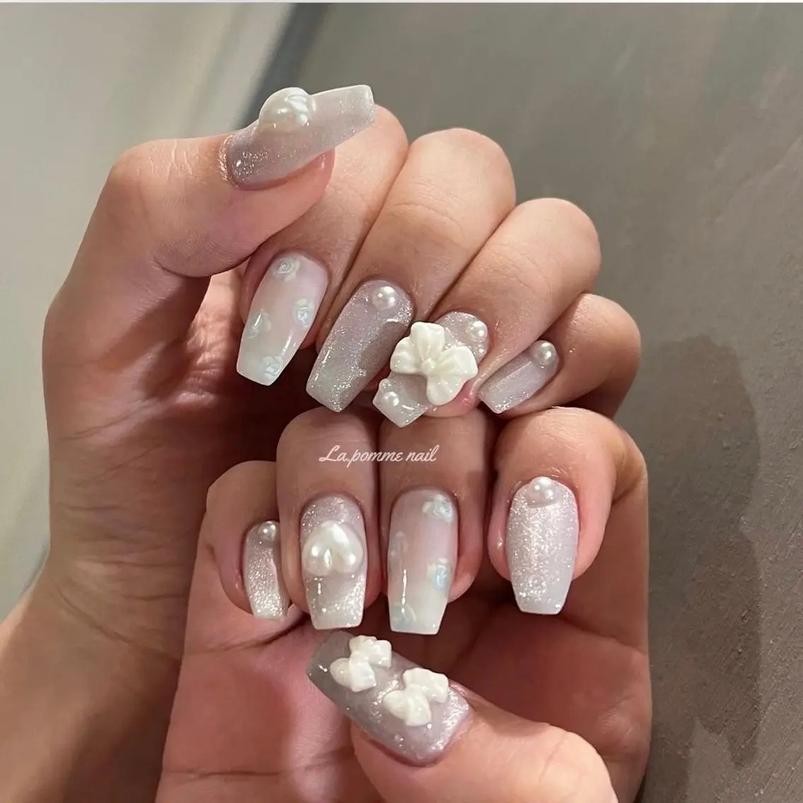 ネイル グラデーション ラメ(グリッター) マグネットネイル ミラーネイル ニュアンスネイル ハンドネイル Lumi de nailsのネイルデザイン