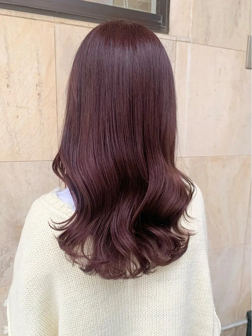 ロング カラー 切りっぱなしボブ ブリーチ ダブルカラー ハイライトカラー ラベンダーカラー カット ヘアカラー トリートメント ヘッドスパ ✨艶髪✨透明感✨ 山内大樹のヘアスタイル
