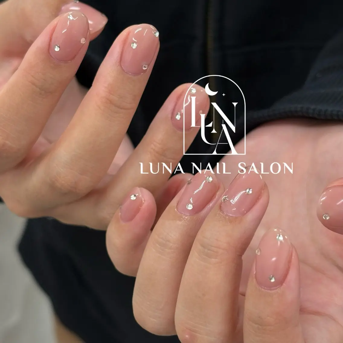 ネイル アートネイル フレンチネイル ジェルネイル ガラスフレンチ 韓国ネイル ハンドネイル ハンドケア LUNA Nail salon💕のネイルデザイン