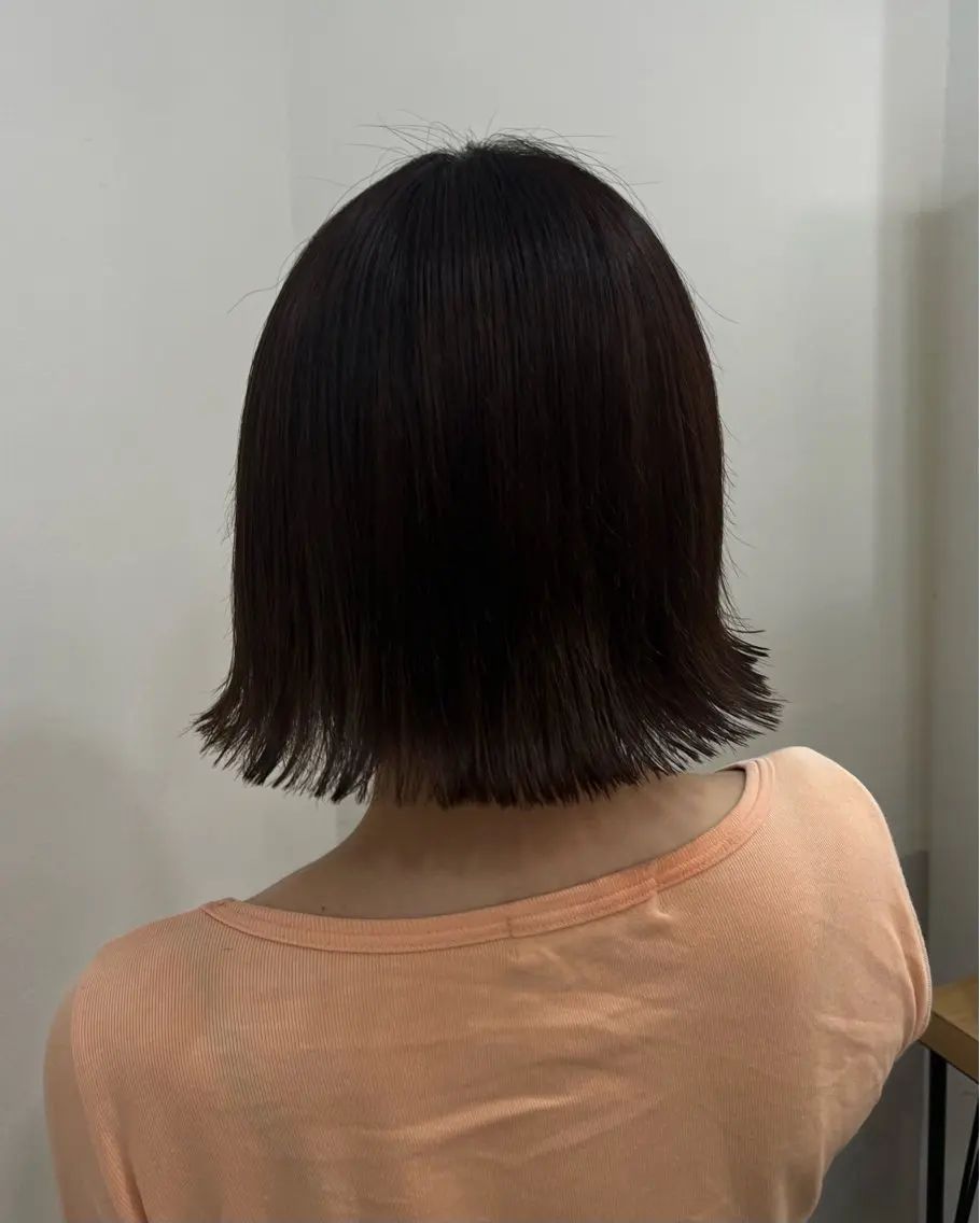 ショート カラー ボブレイヤー ブリーチ ブラウンカラー 透明感カラー ダークブラウン カット ヘアカラー トリートメント sayuri /大阪・心斎橋美容師のヘアスタイル
