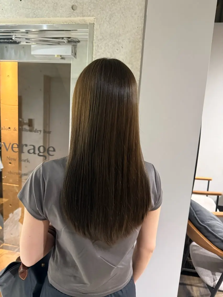 ロング カラー オリーブカラー ヘアカラー 多田 明希のヘアスタイル