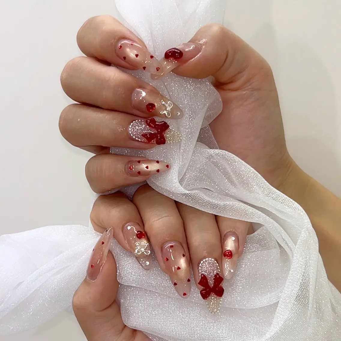 ネイル ハンドネイル . Natsumiのネイルデザイン