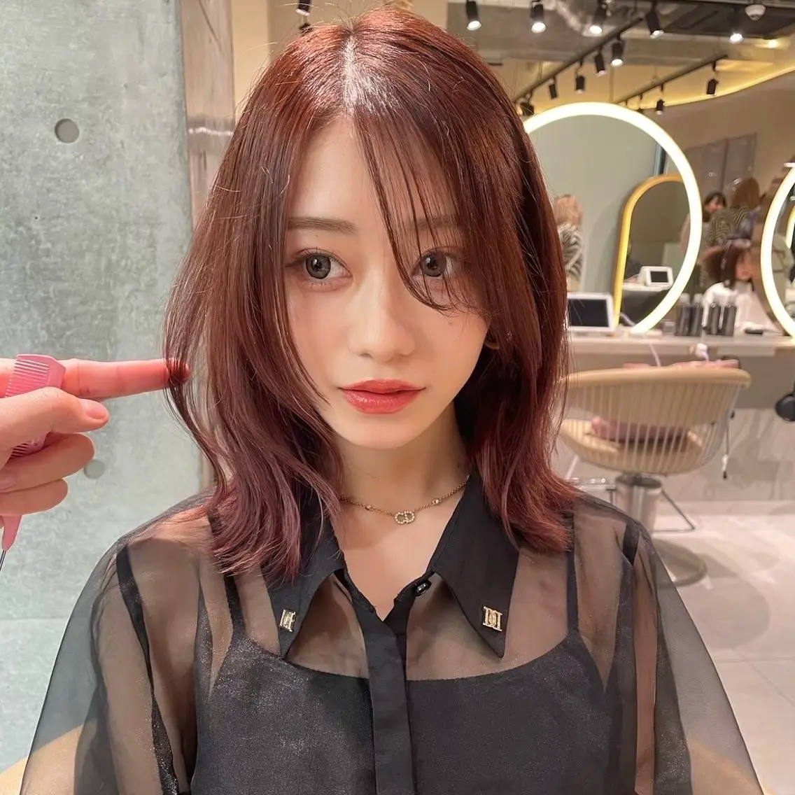 ミディアム ヘアカラー 透明感カラー/ りおのヘアスタイル
