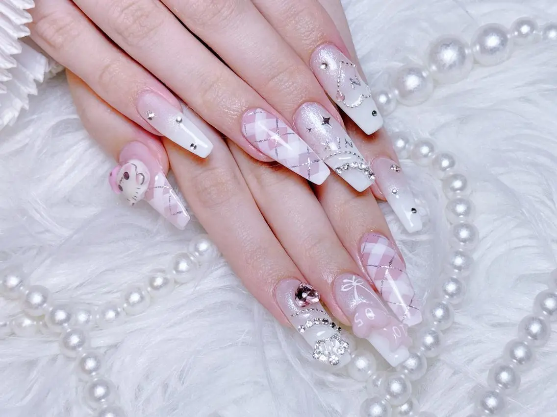 ネイル 🩵Yun nail Salon 🩵のネイルデザイン