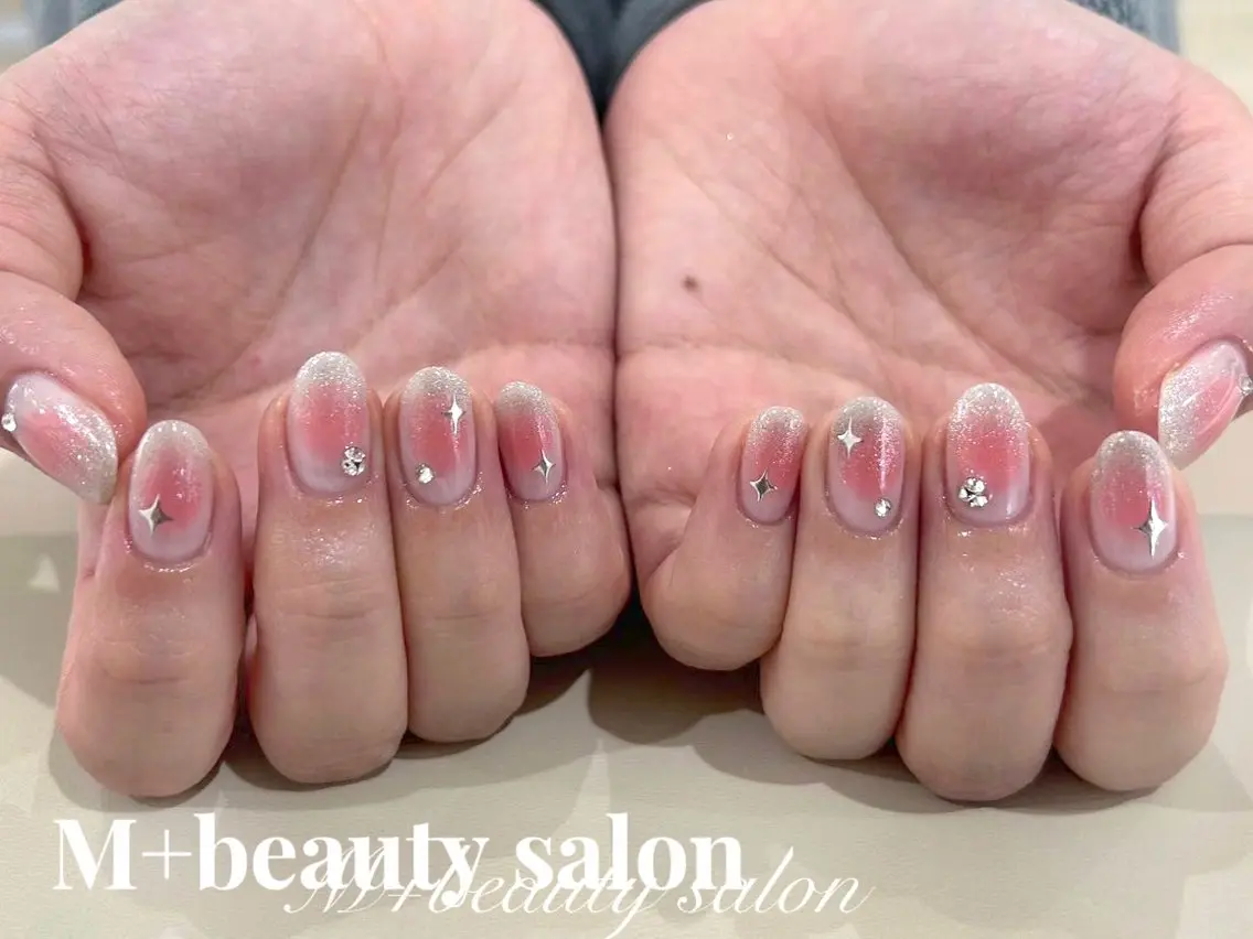 ネイル M+  Beauty Salonのネイルデザイン