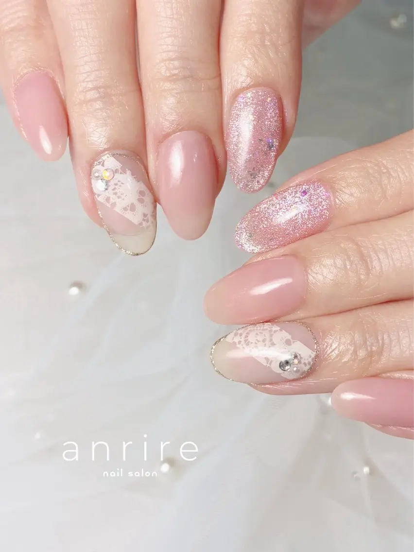 ネイル キラキラネイル レース ラメ(グリッター) マグネットネイル オフィスネイル ハンドネイル nailsalon anrireのネイルデザイン