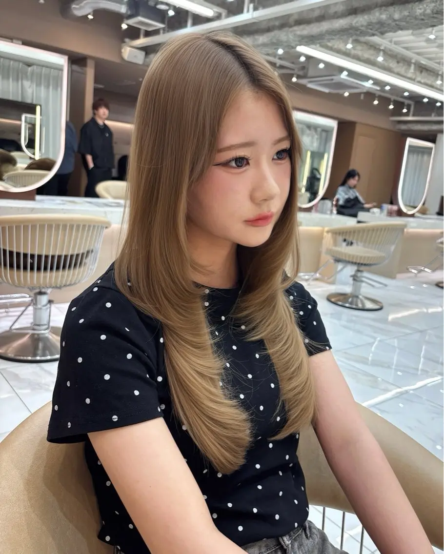 ロング カット ヘアカラー トリートメント ブリーチなし透明感 カラー/松沢州途のヘアスタイル