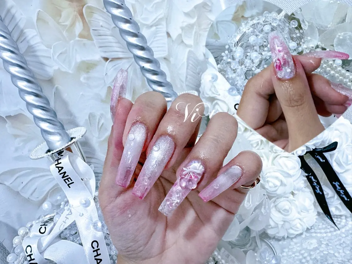 ネイル ハンドネイル ✨Nailsalon Vi+✨のネイルデザイン