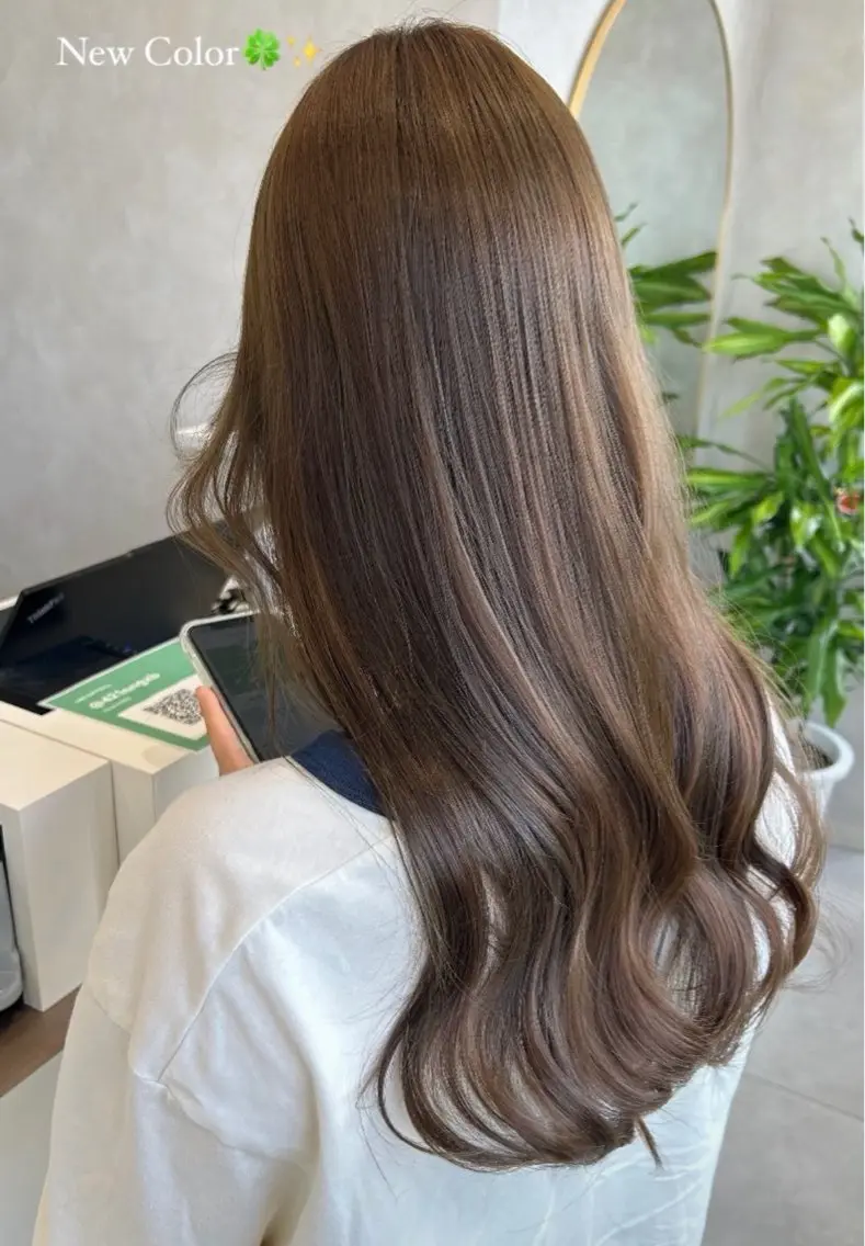 カラー ヘアカラー 中井 香菜のヘアスタイル