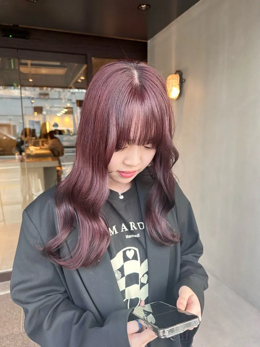 ロング カラー ブラウンカラー ピンクカラー ピンクブラウン ヘアカラー ピンクカラー/ mana🎀のヘアスタイル